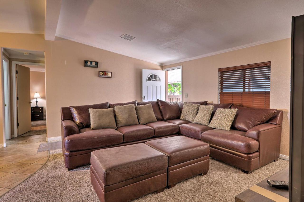 Page Home With Patio And Bbq, 3 Mi To Lake Powell! Luaran gambar